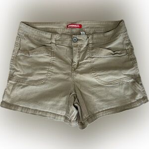 Khaki Unionbay shorts size 15. GUC. Smoke-free pet-friendly home.
